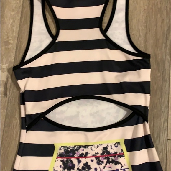 LOVE, FIRE Women’s BodyCon Fitted Mini Dress Size M NWT - Picture 6 of 8